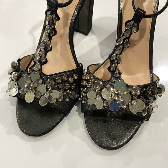 Vince Camuto Beaded Block Heels 8.5 Serafine Jeweled Suede T-Strap Heels - Picture 5 of 10